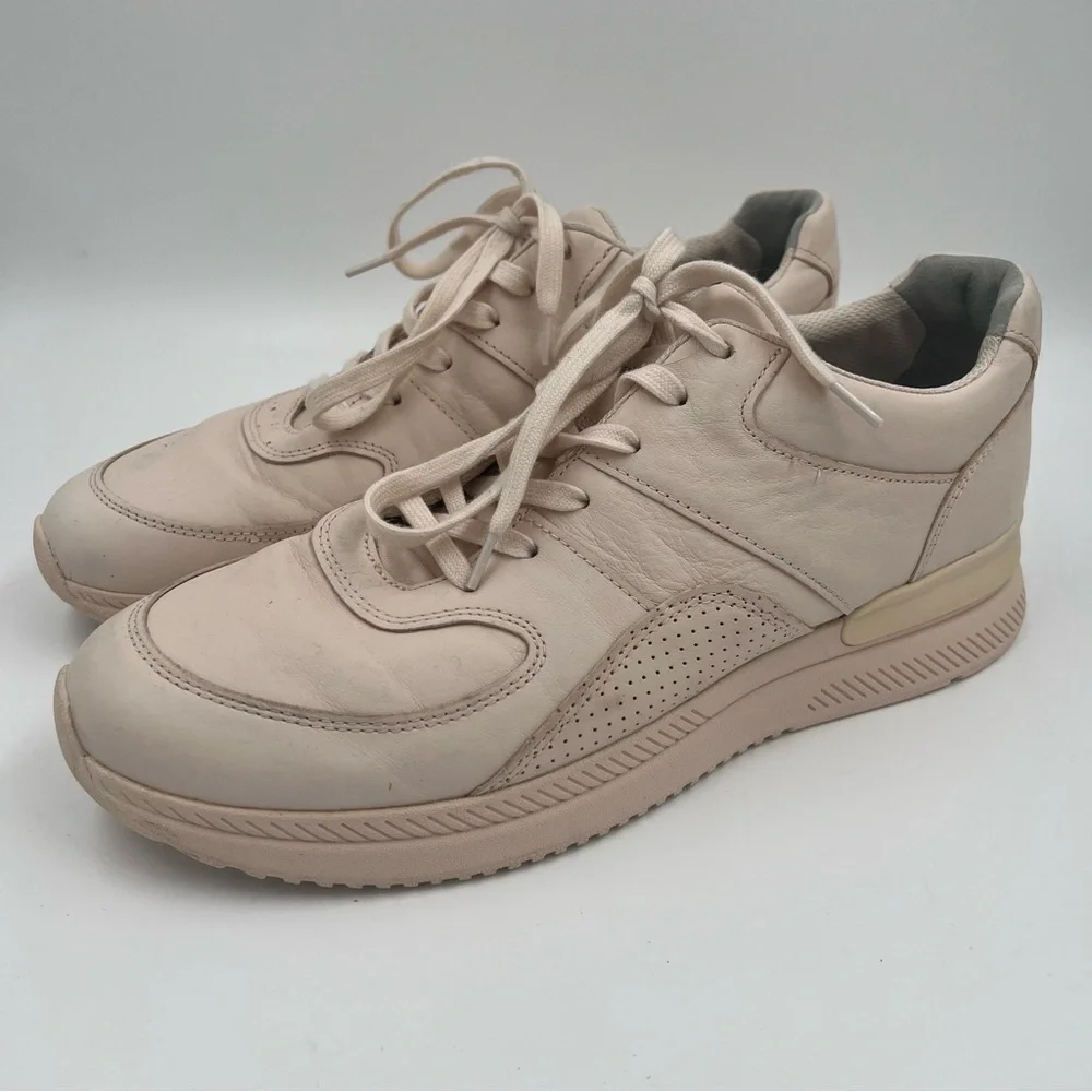 Everlane Tread The Trainer Sneaker Blush (Pale Pink) Men’s 12, Women’s‎ 14